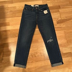 Signature by Levi Strauss NWT mid rise boyfriend jeans